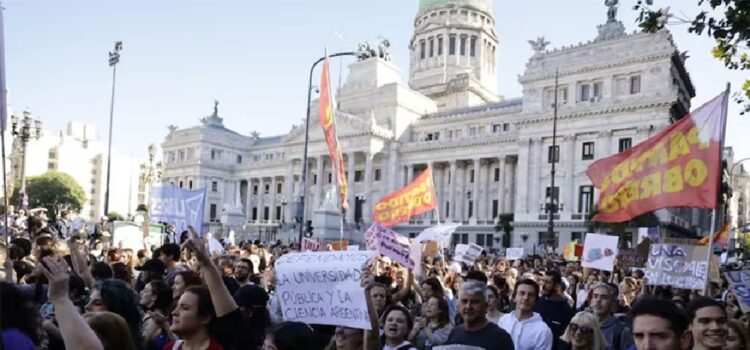 La oposición se prepara para resistir el veto a la ley de financiamiento universitario