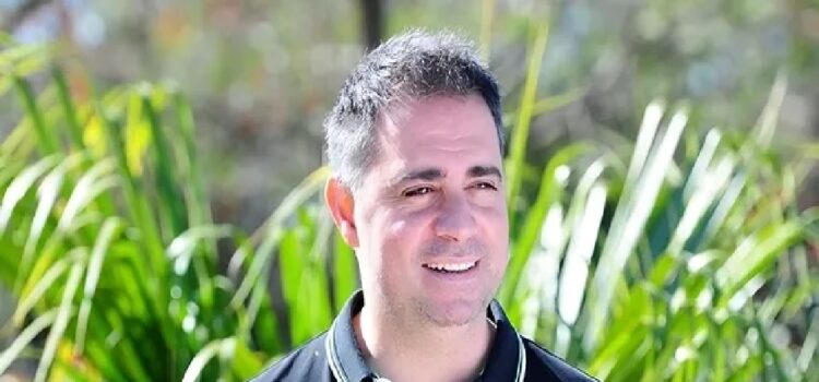 Davico anunció una inversión de más de 2000 millones de pesos para mejorar la planta productora de asfalto
