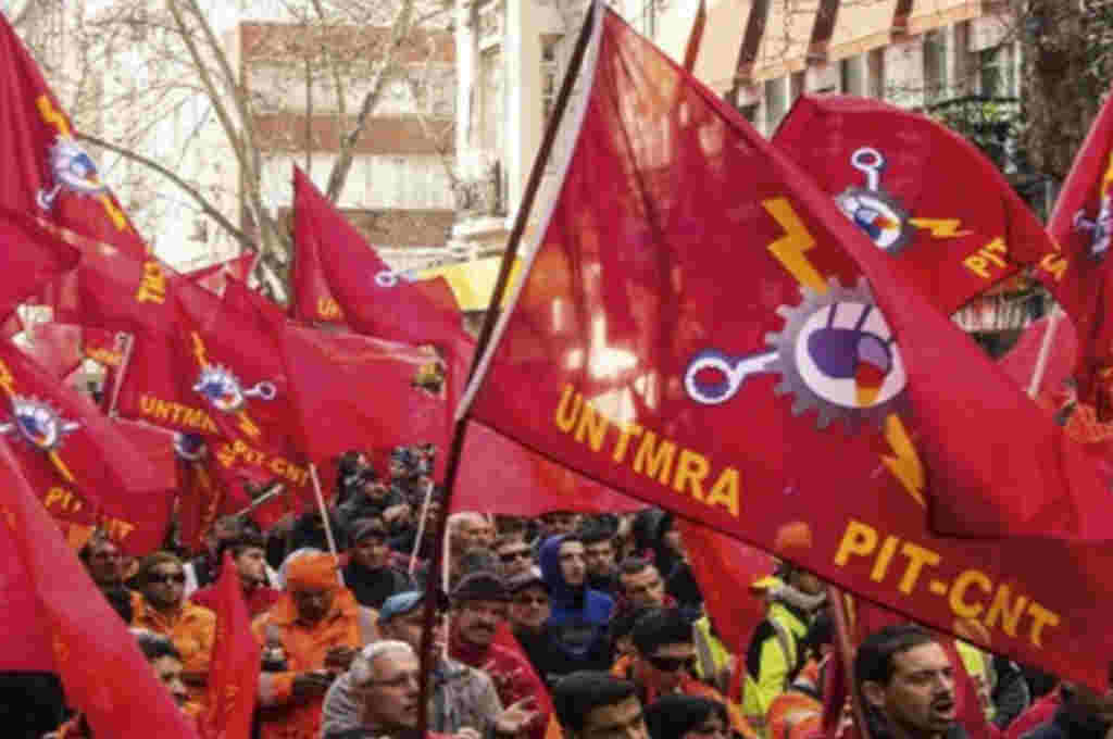 Metalúrgicos marcharon por la industria nacional en Uruguay