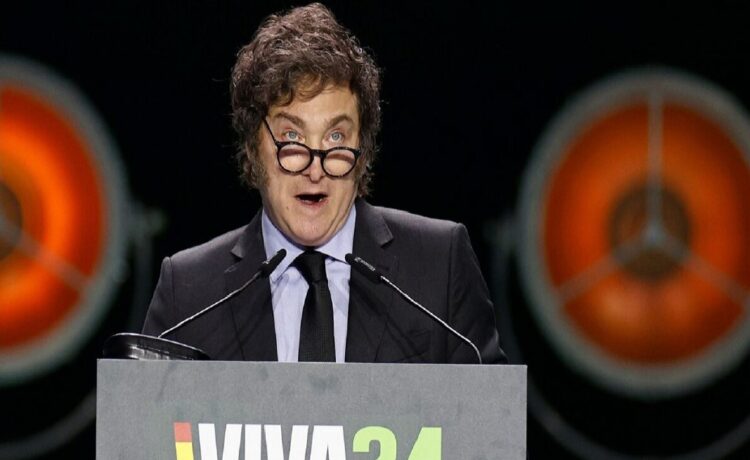 "Hace 35 años que no vivimos algo así" fustigó Pablo Recchia