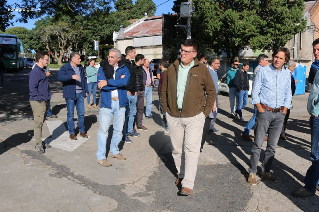 Ciro Echesortu interesado en invertir en Fray Bentos