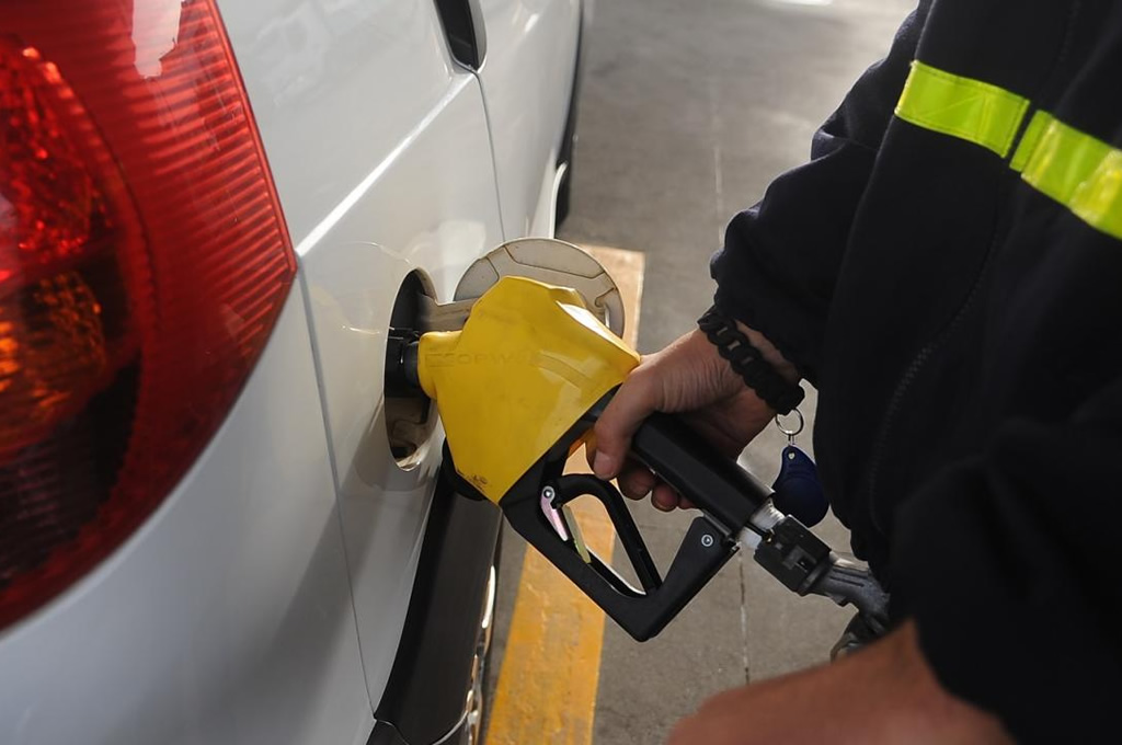 Aumentaron los combustibles en Uruguay
