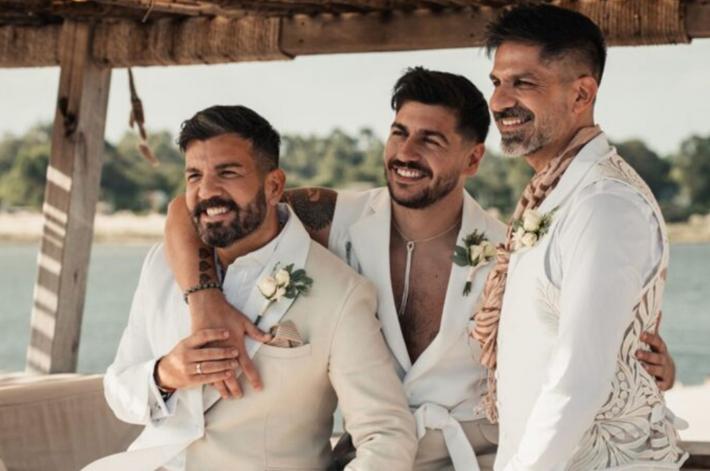 Por primera vez en Uruguay se casaron tres novios