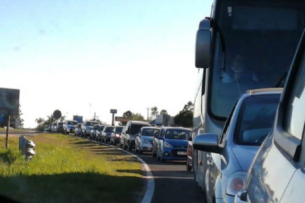 Fin de semana de recambio turístico: más de 32 mil vehículos cruzaron la frontera