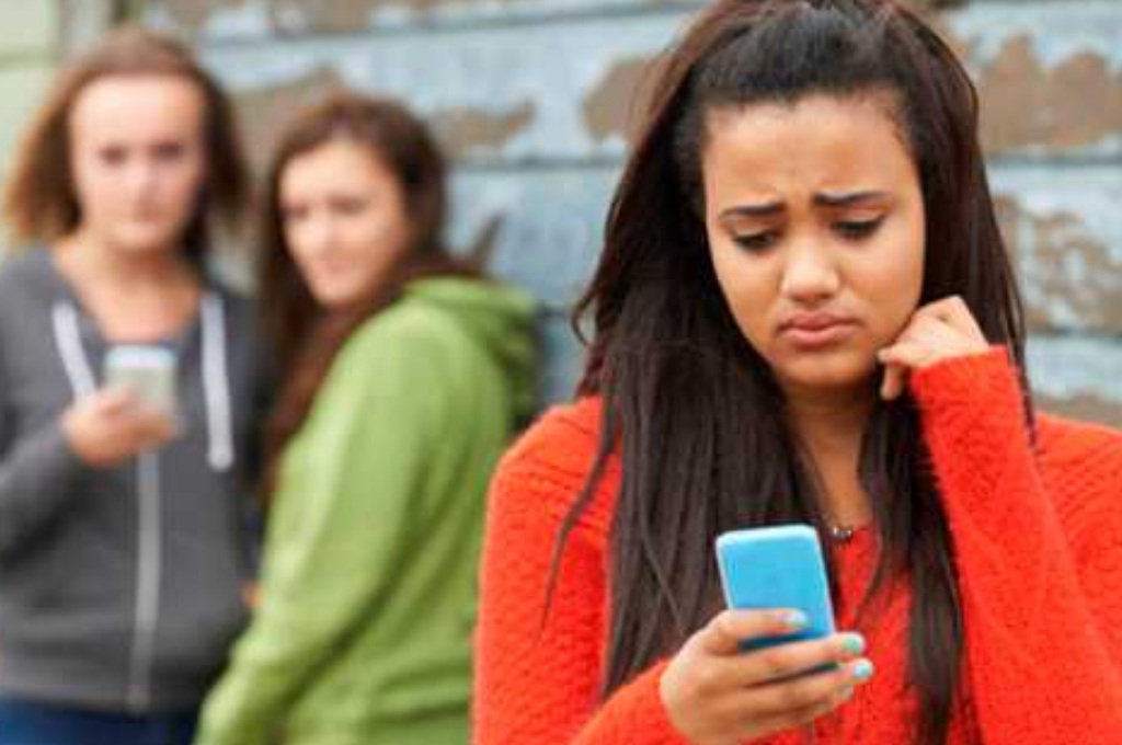 Nueva York declaró a las redes sociales como una amenaza para la salud mental de los menores