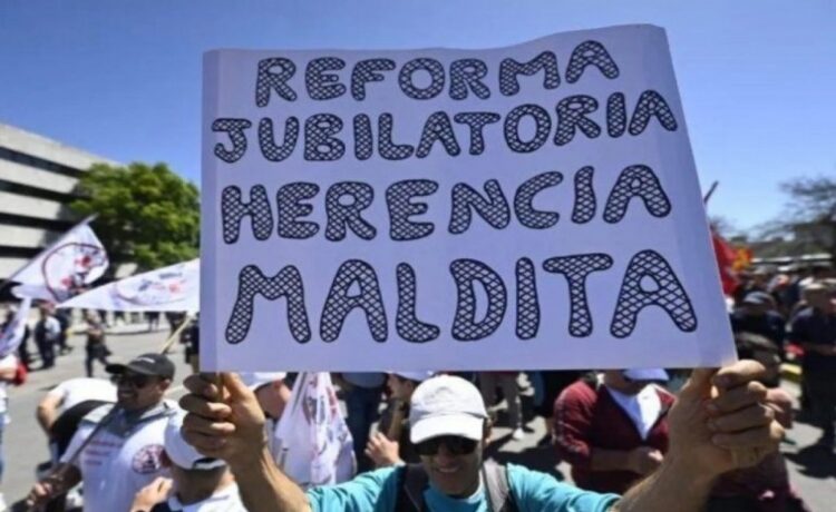 Educar en los derechos humanos previsionales - Sistema jubilatorio del futuro gobierno de Orsi