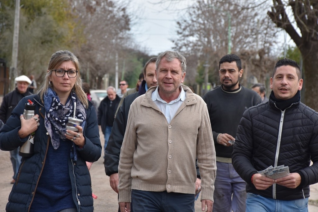 Galimberti y Rey recorrieron Pueblo Belgrano: “Necesitamos una gestión que motorice la transformación de la ciudad”