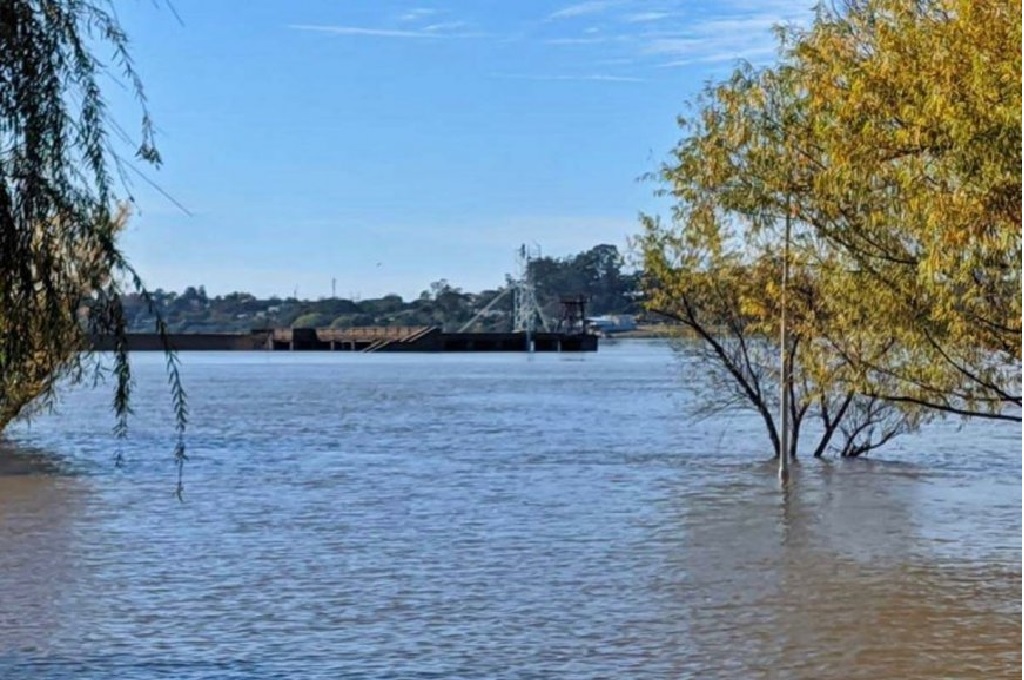 En informe, CARU asegura que “el fenómeno del Niño provocaría crecidas repentinas en el río Uruguay”
