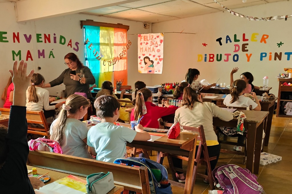 Muy buena participación en el taller de Dibujo y Pintura en Nuevo Berlín