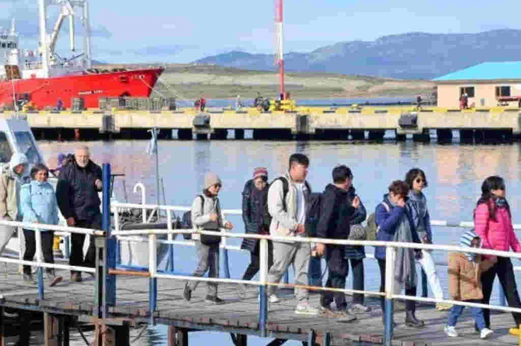 El gobierno argentino celebró el récord de turistas por Semana Santa
