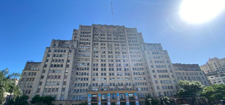 Osuna marcó que el financiamiento universitario cayó un 45,3% y pidió recomponer el salario docente