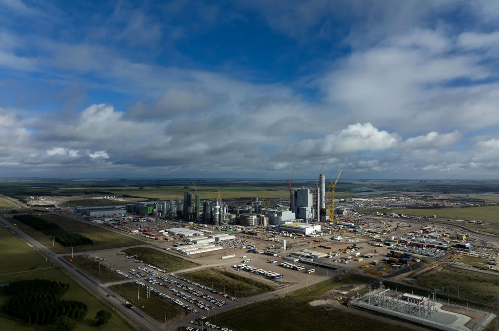 El gobierno prorrogó la concesión de UPM hasta 2053