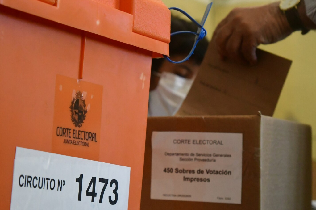 El Frente Amplio lidera la intención de voto en Uruguay con un 47 %