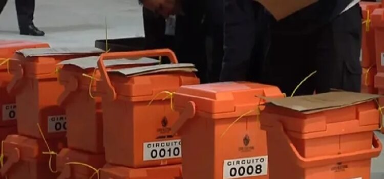 “Alta indecisión”: esto dice encuesta de Equipos sobre plebiscito de seguridad social