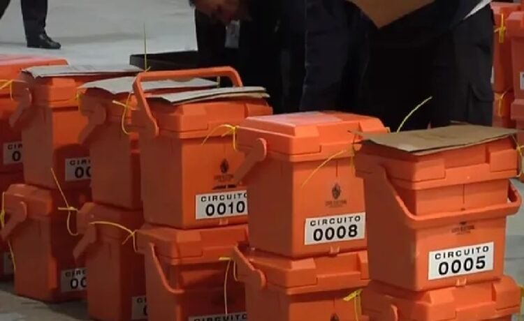 “Alta indecisión”: esto dice encuesta de Equipos sobre plebiscito de seguridad social