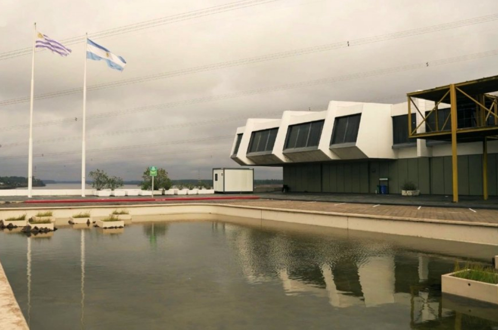 Uruguay fundamentó por qué mantiene algunas contrataciones directas hechas en Salto Grande