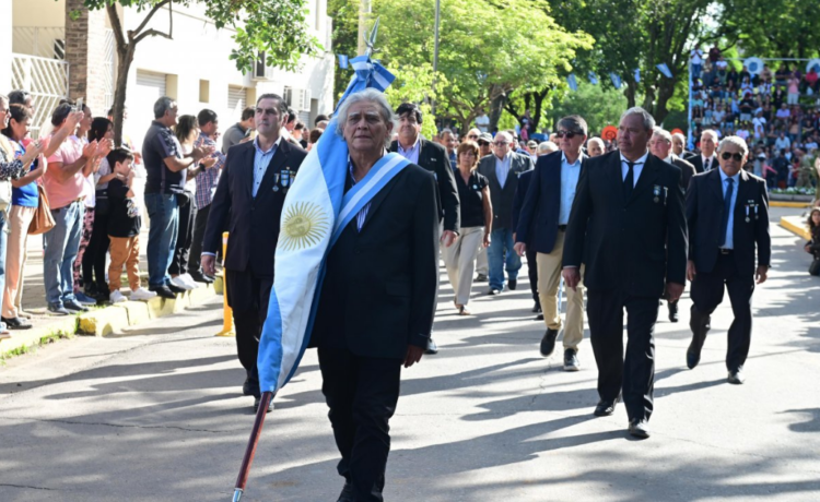 Gualeguaychú homenajeó a veteranos y caídos en Malvinas
